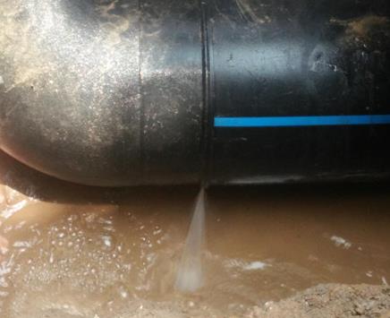 安义楼顶渗水维修公司为大家分享下安义卫生间漏水维修修补技术!