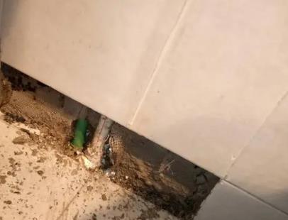 安义楼顶漏水维修公司分享下修复水管漏水的几种小方法